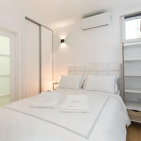 Clerigos - Premium * 포르투